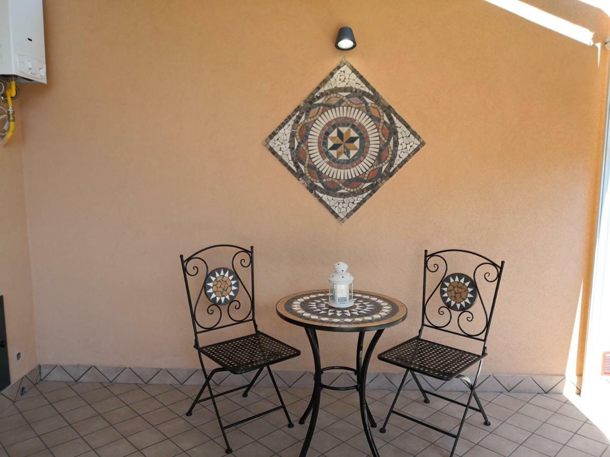 Hotel Tiny House Naxos Giardini-Naxos Zewnętrze zdjęcie