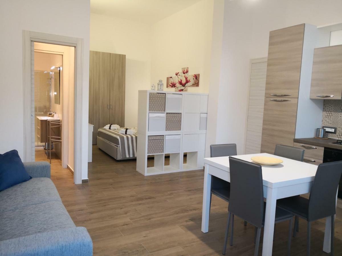 Hotel Tiny House Naxos Giardini-Naxos Zewnętrze zdjęcie