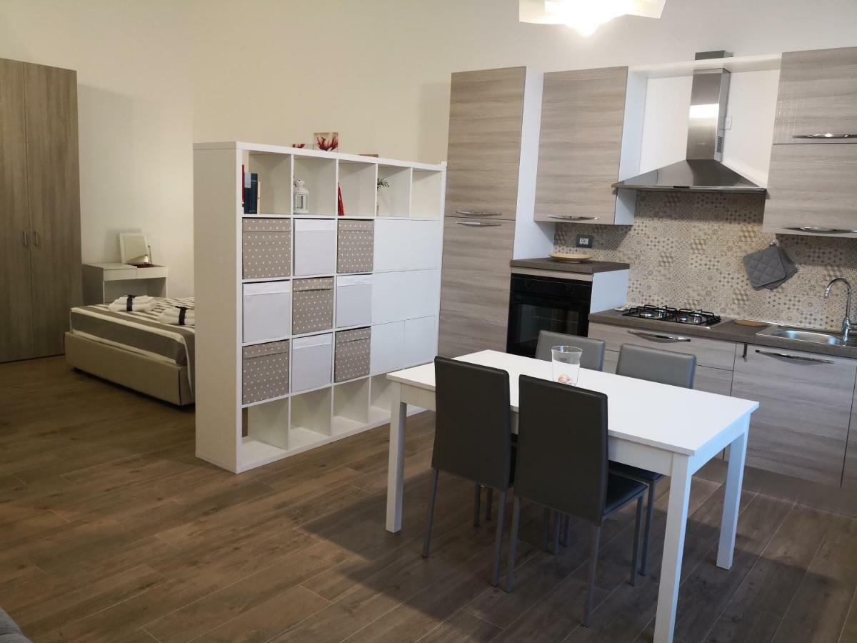 Hotel Tiny House Naxos Giardini-Naxos Zewnętrze zdjęcie